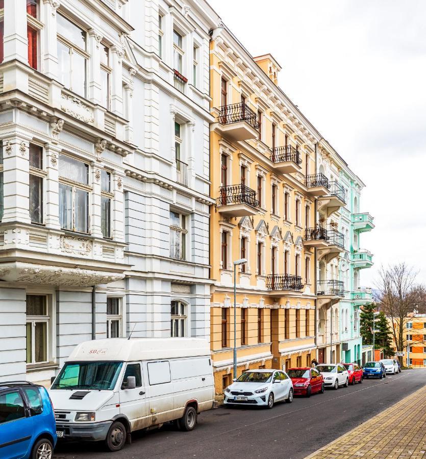 Teplice Apartments U Schodu Bagian luar foto